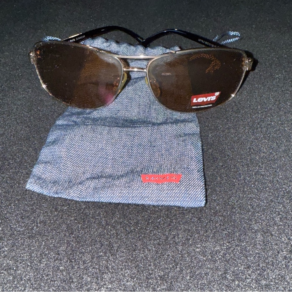 Levi’s Sunglasses